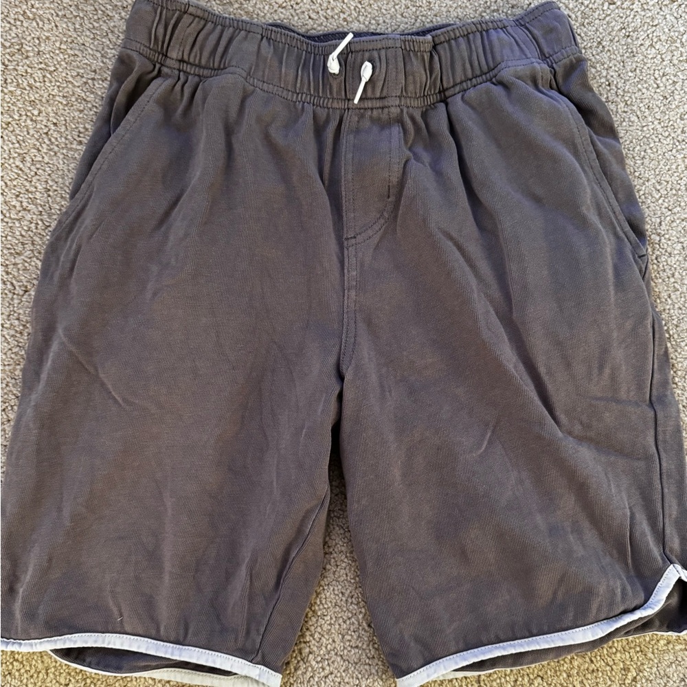 GUC Tea Collection Gray Shorts sz 14